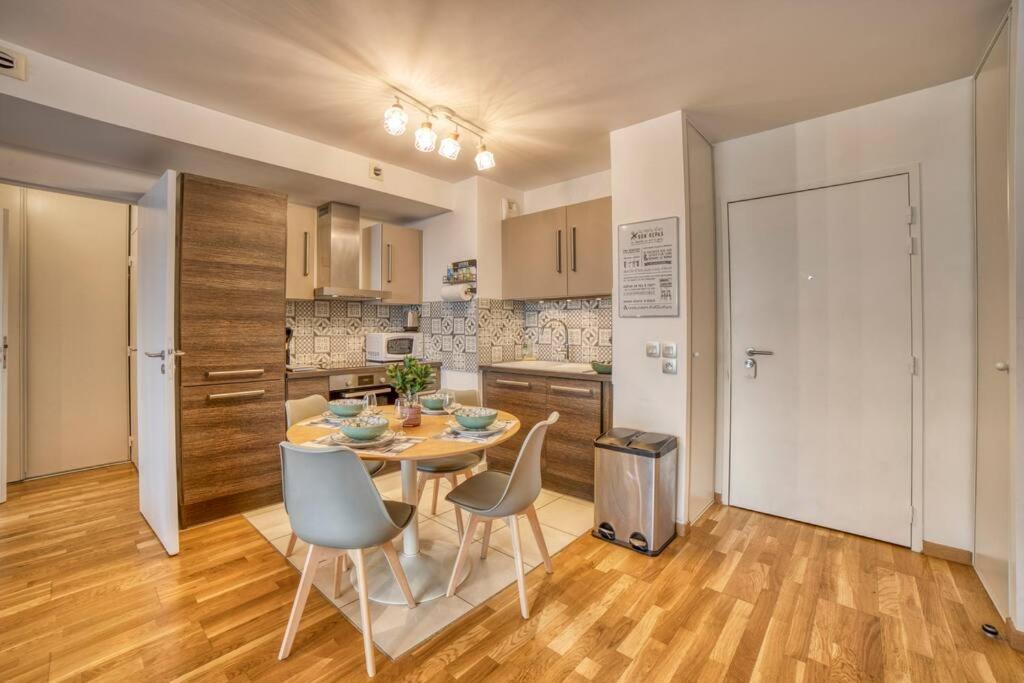 Cosy Flat Direct Access Geneve-airport-palexpo